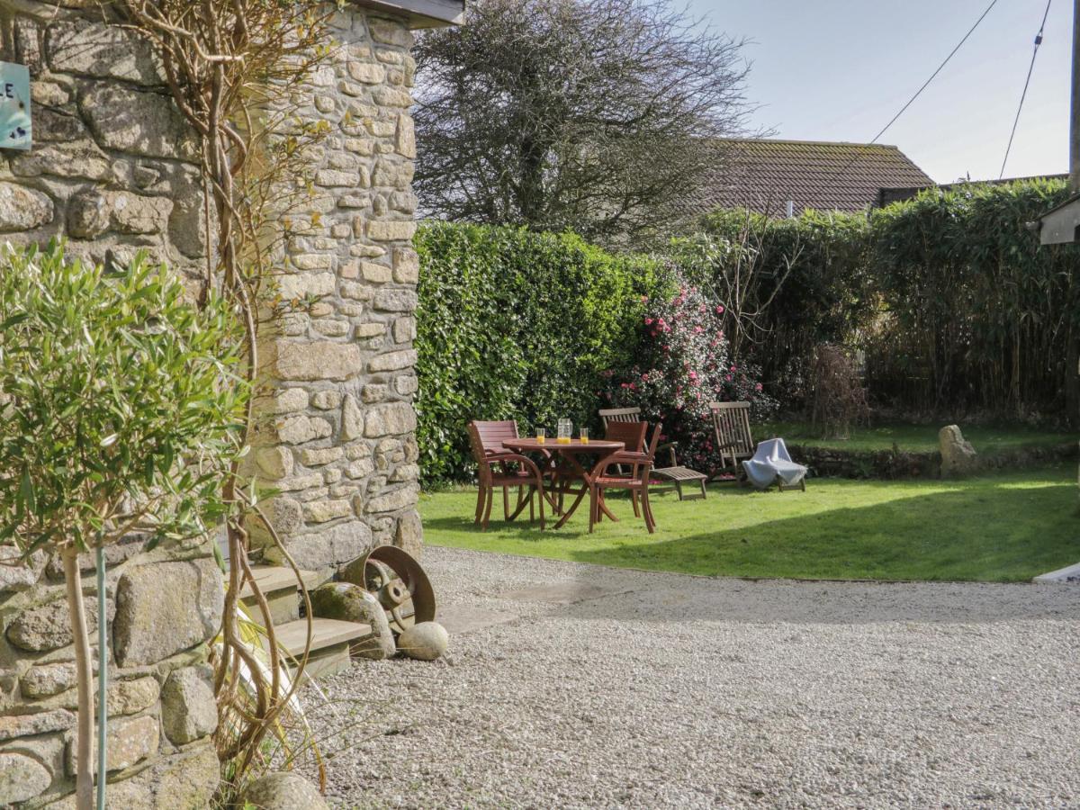 Honeysuckle Cottage 赫尔斯顿 外观 照片